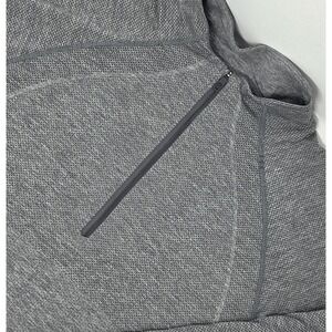 Lululemon Men's Medium Metal Vent Tech 1/4 Zip Gray Long‎ Sleeve Athletic Shirt